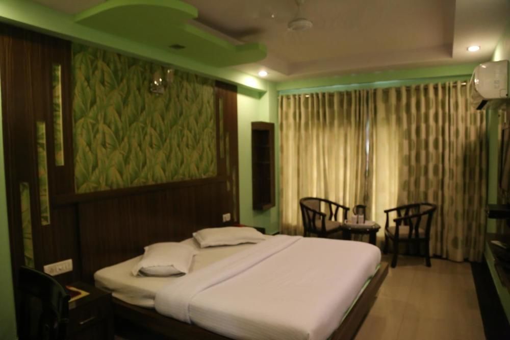 Hotel Grand Plaza Nuova Delhi Esterno foto