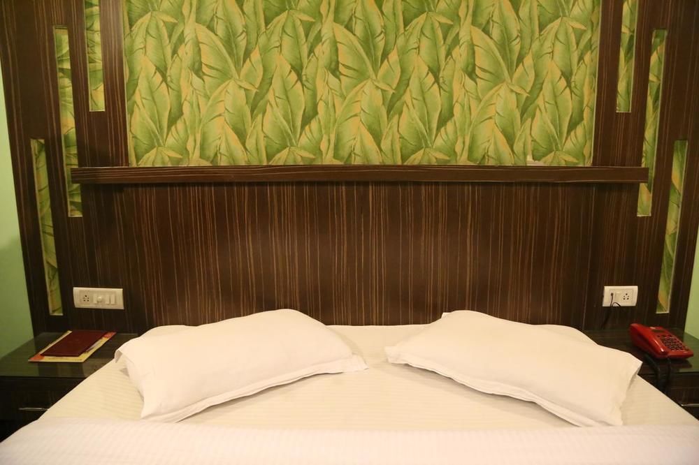 Hotel Grand Plaza Nuova Delhi Esterno foto