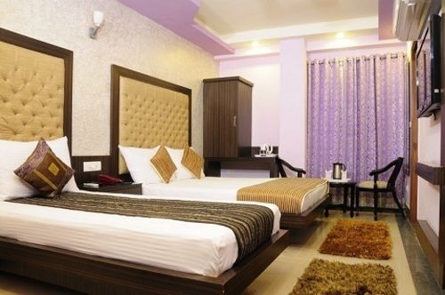 Hotel Grand Plaza Nuova Delhi Esterno foto