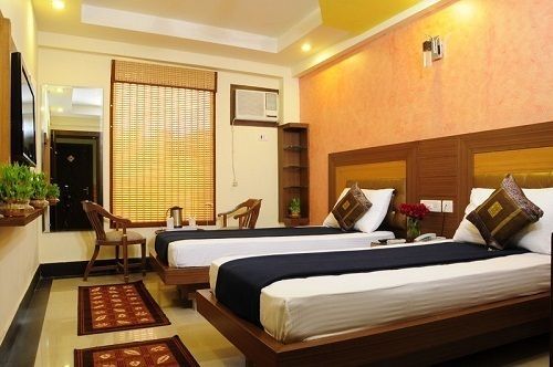 Hotel Grand Plaza Nuova Delhi Esterno foto