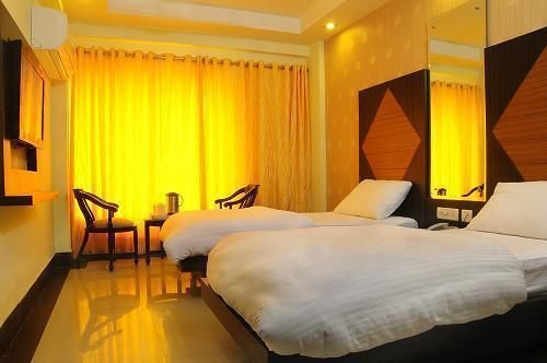 Hotel Grand Plaza Nuova Delhi Esterno foto